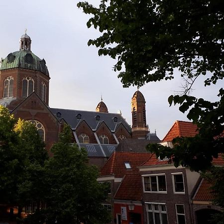 Bed and Breakfast Achterom 7 Hoorn  Esterno foto